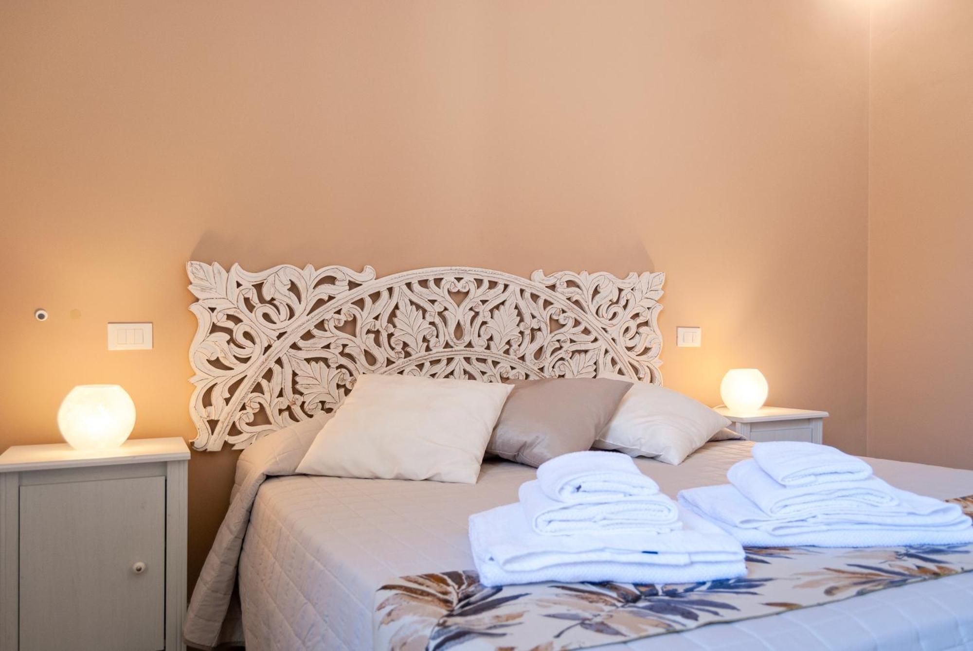 La Pigna Bianca Suites Lecce Exterior foto