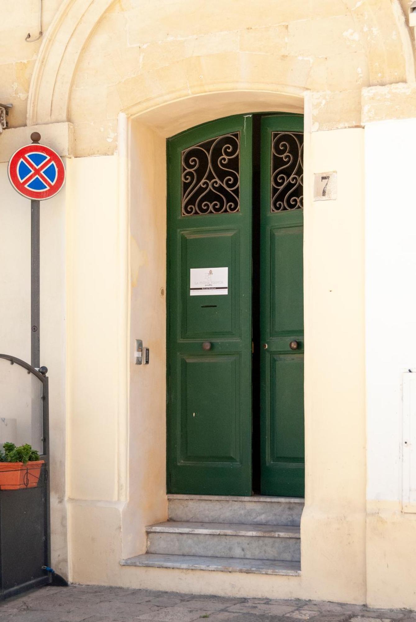 La Pigna Bianca Suites Lecce Exterior foto